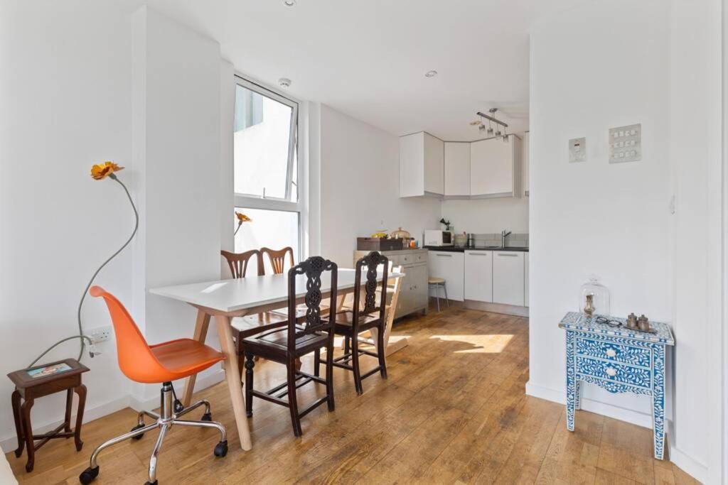 Stunning 1 Bed Canal View - Bethnal Green - Appartement